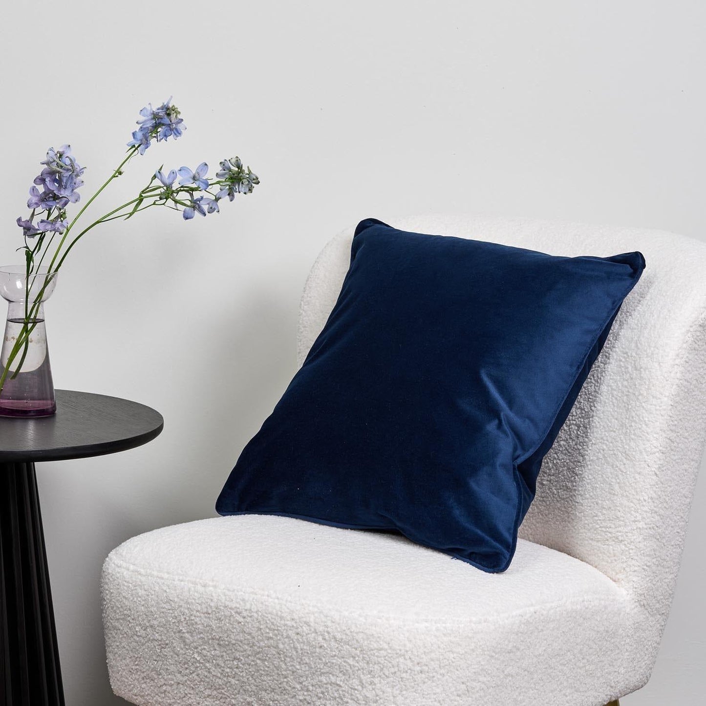 Dark blue velvet cushion cover - Laura James