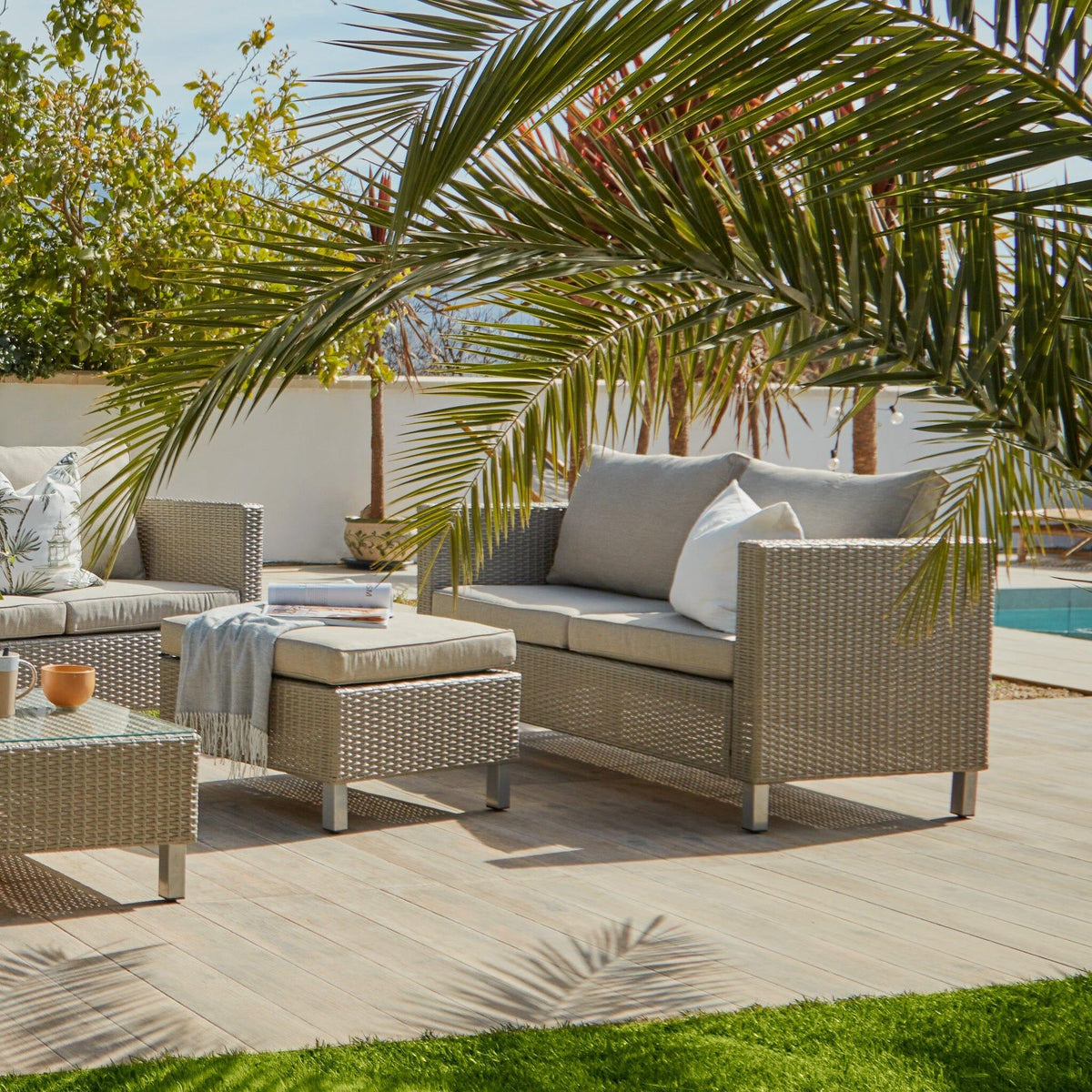 Aria Rattan Garden Sofa Set with Grey Parasol - Laura James