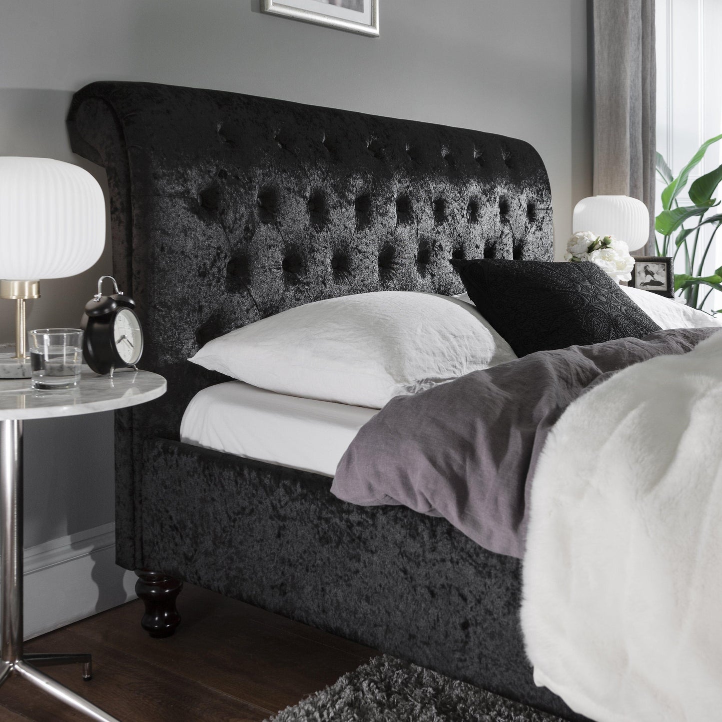 Outlet - Black Crushed Velvet Sleigh Bed Frame King Size - Laura James