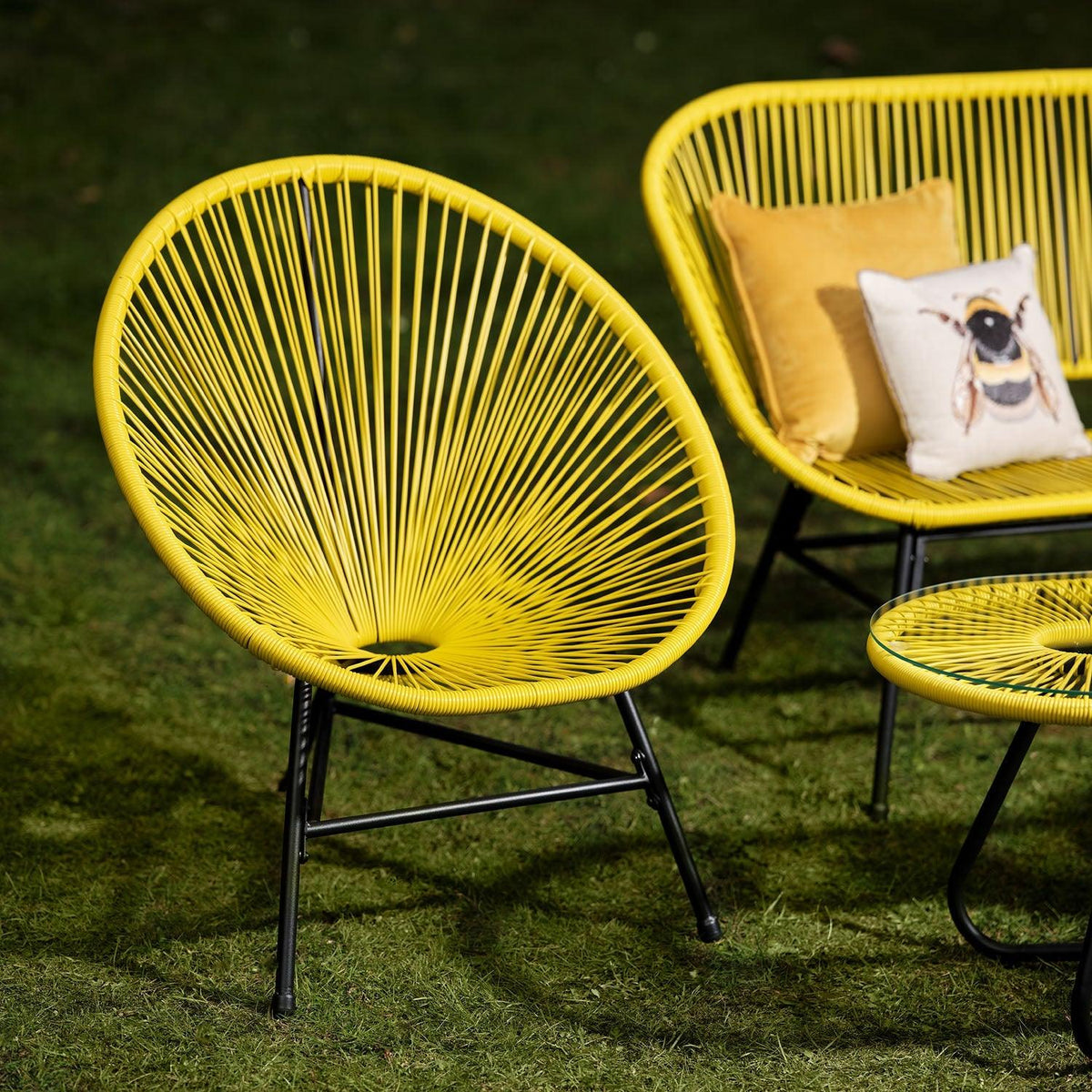Hebee garden sofa set - yellow - Laura James