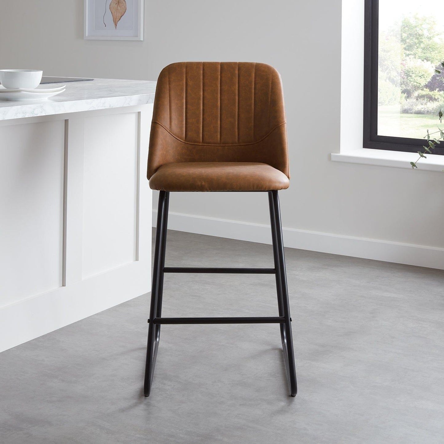 Sheffield bar stool - tan - Laura James