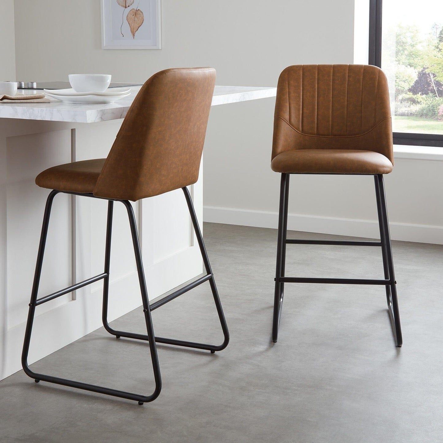Sheffield bar stool - tan - Laura James