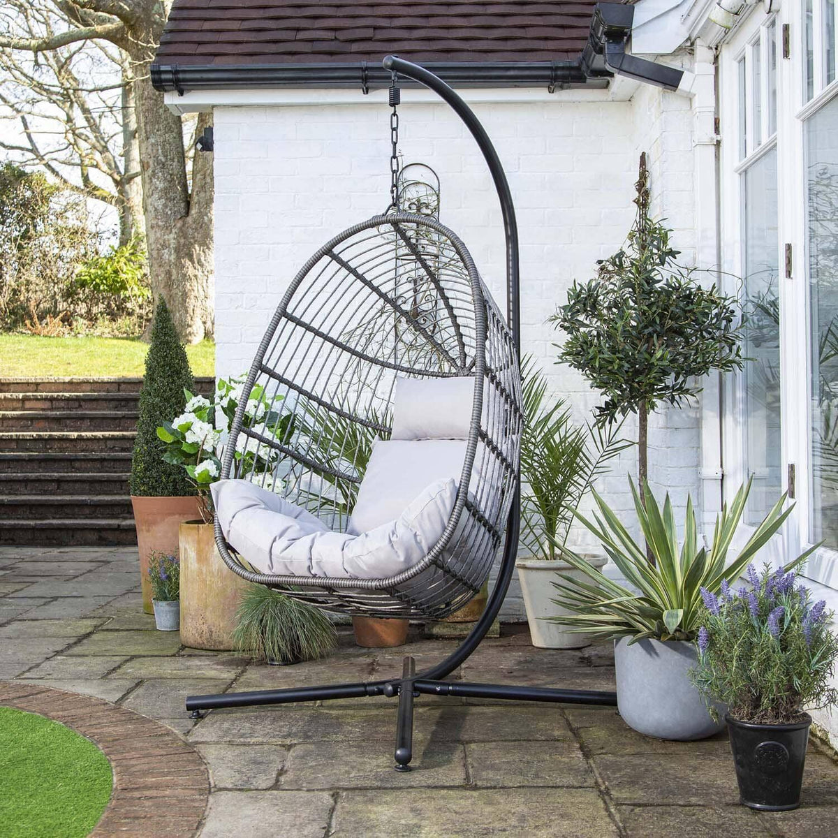 Wick hanging egg chair - dark grey rattan - Laura James