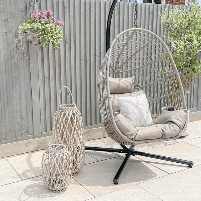 Wick hanging egg chair - dark grey rattan - Laura James
