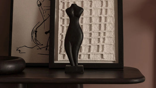 How to Style Sculptural Pieces: Elevate Your Home with Curved Furniture and Organic Shapes