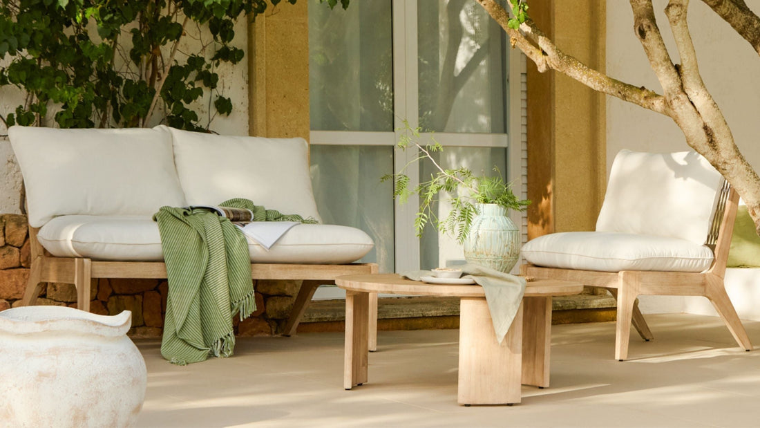 How to Style Small Gardens - Laura James
