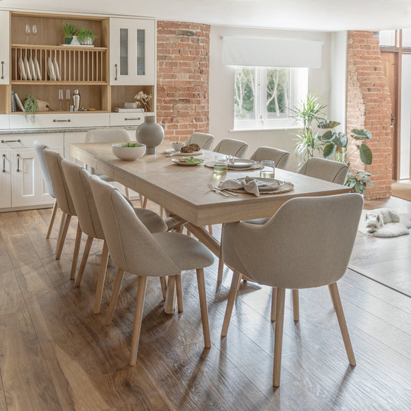 Laura James Extendable Outdoor Dining Table For 10 Aspen Seater