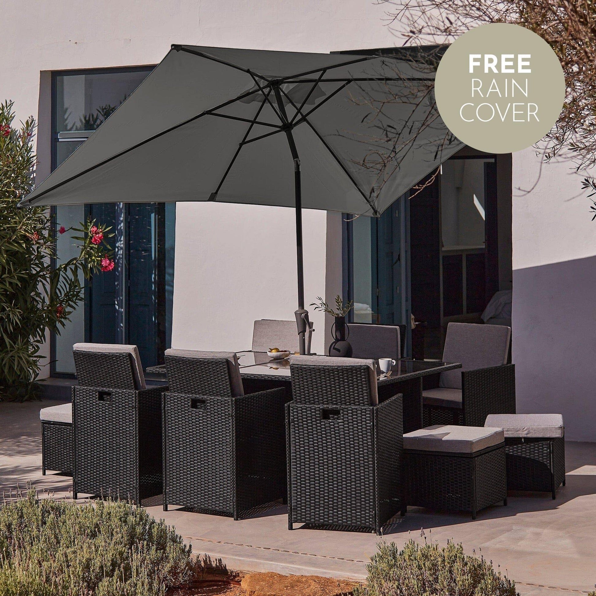 10 Seat Rattan Cube Outdoor Dining Set with LED Premium Parasol - Black Weave