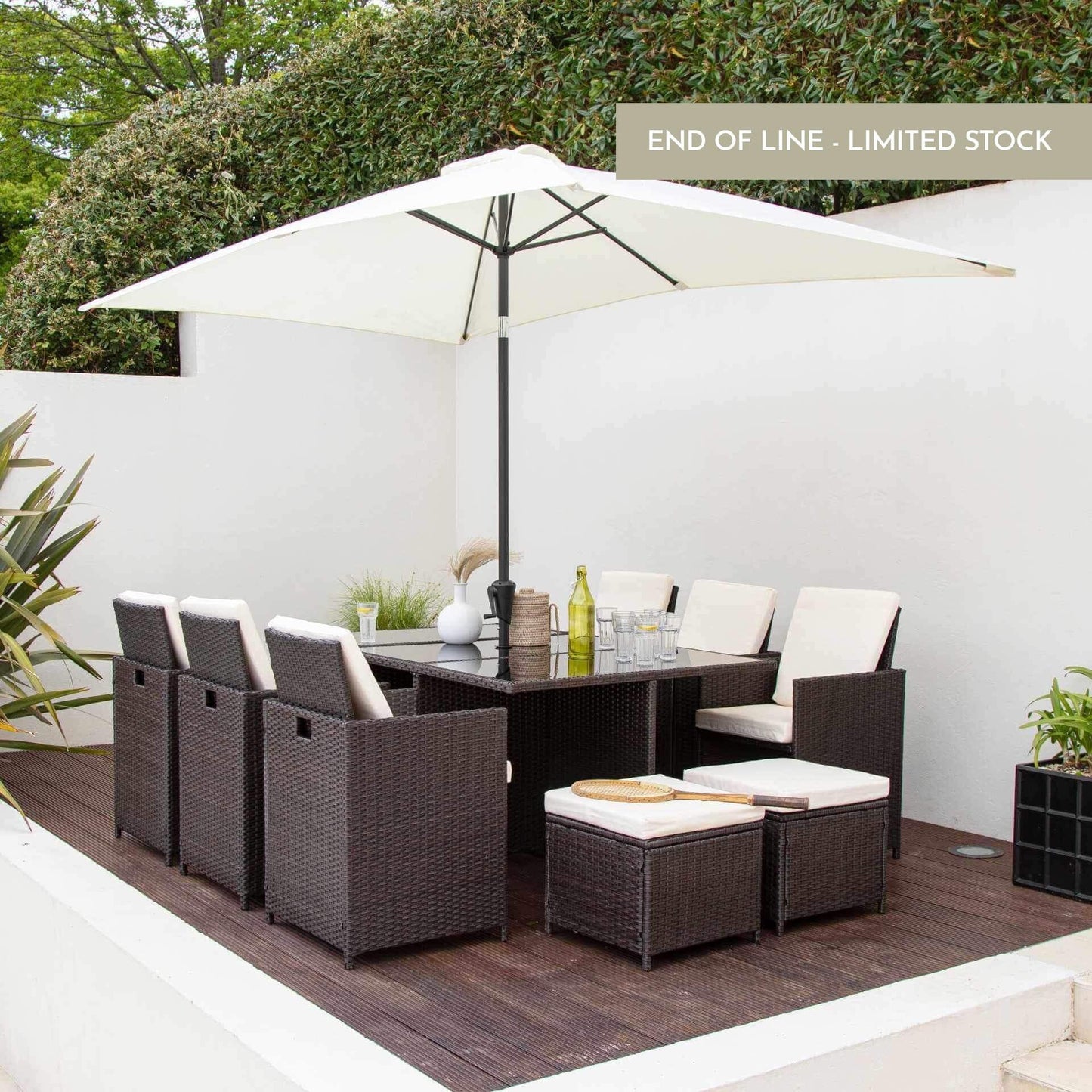 10 Seater Rattan Cube Outdoor Dining Set with Parasol - Mixed Brown Weave - Laura James