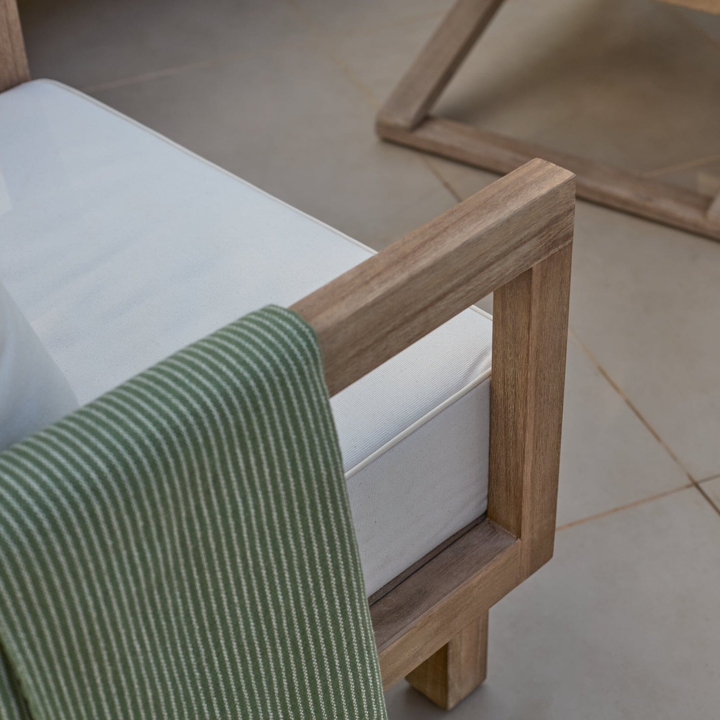 Akira 5 Seater Wooden Garden Set with Side Table - Laura James