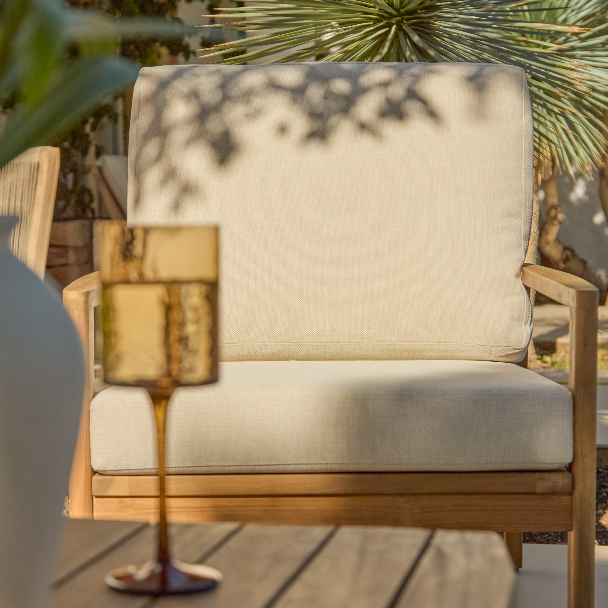 Alora Wooden Garden Conversation Set - White Acacia – Laura James