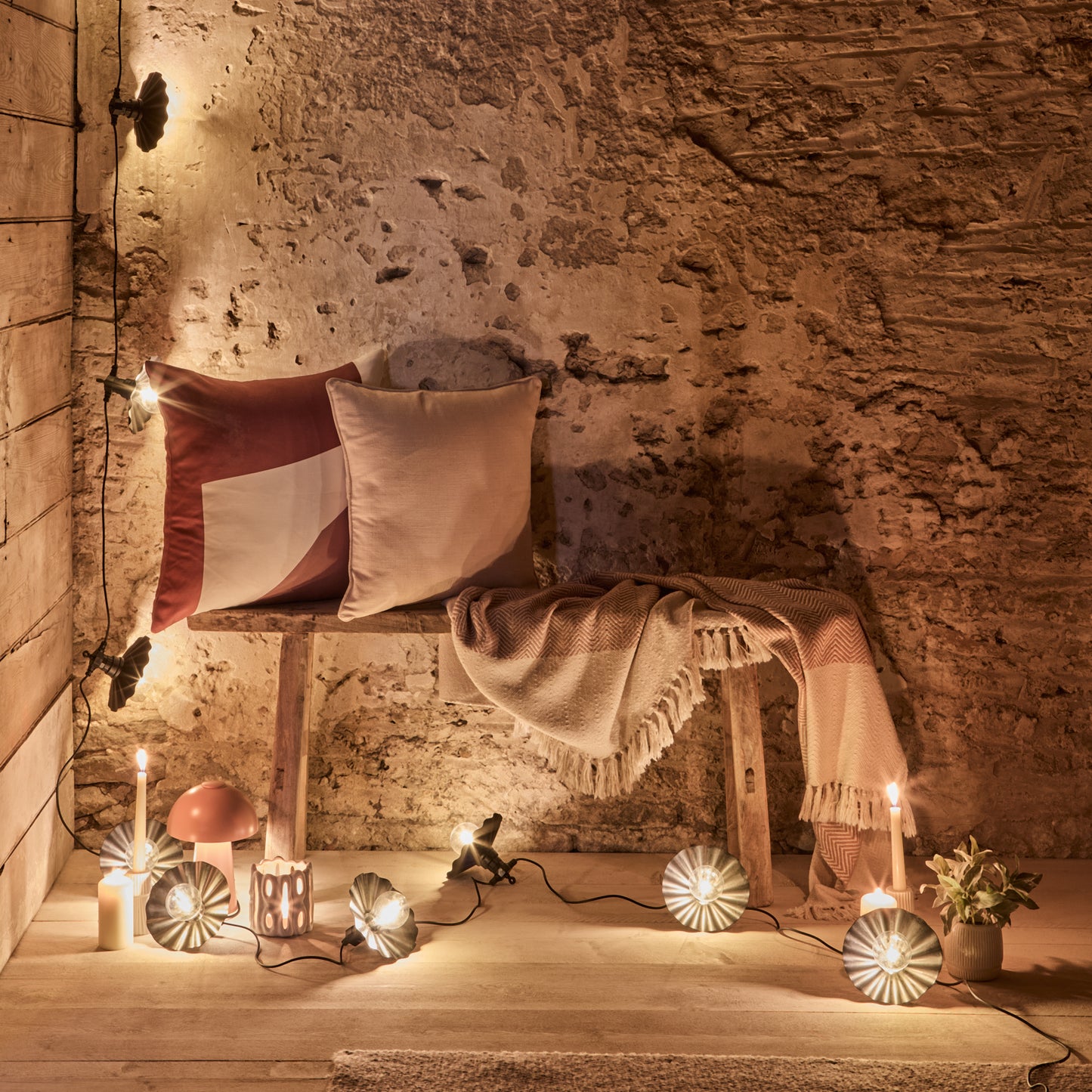 Brockhill Rechargeable Lamp - Blush Pink - Laura James