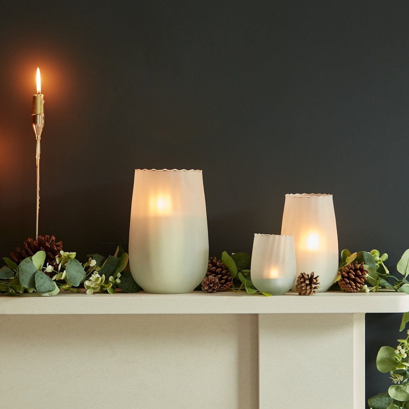 Dalen 22cm Glass Tealight Holder - Frosted

