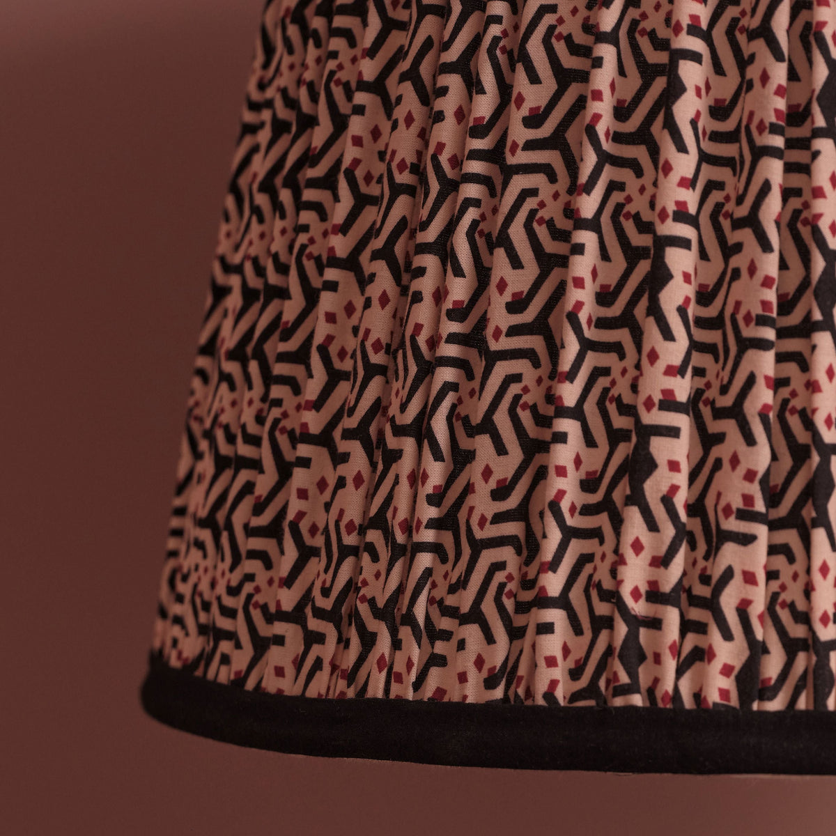 Nimana 30cm Gathered Lamp Shade - Black & Red Geometric