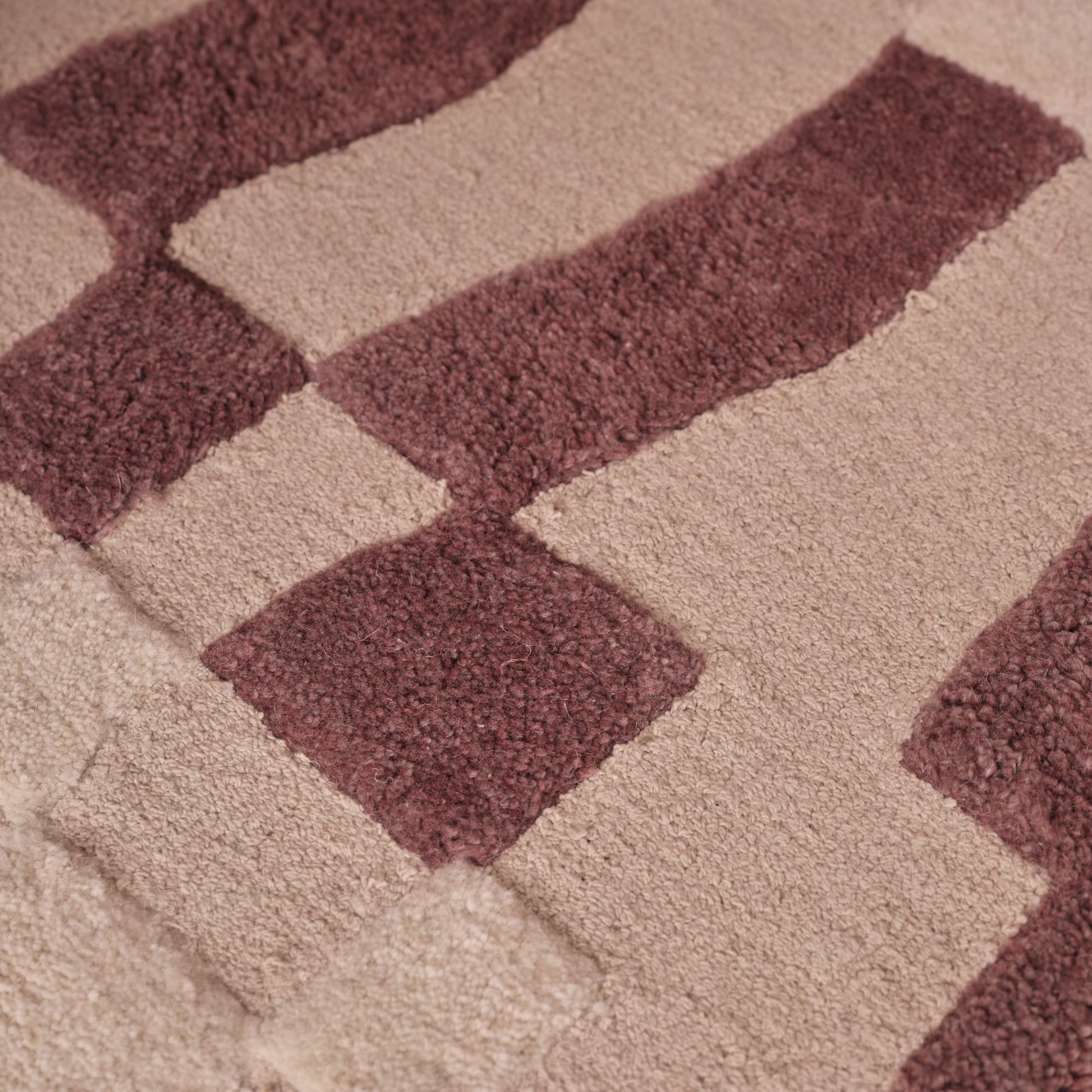 Redburn 120x170cm Wool/ Cotton Rug - Burgundy Red and Natural - Laura James 