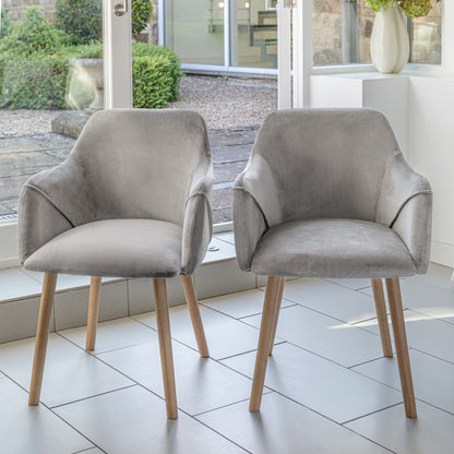 Amelia Whitewash Dining Table Set - 6 Seater - Freya Grey Carver Chairs - Whitewash Oak Legs