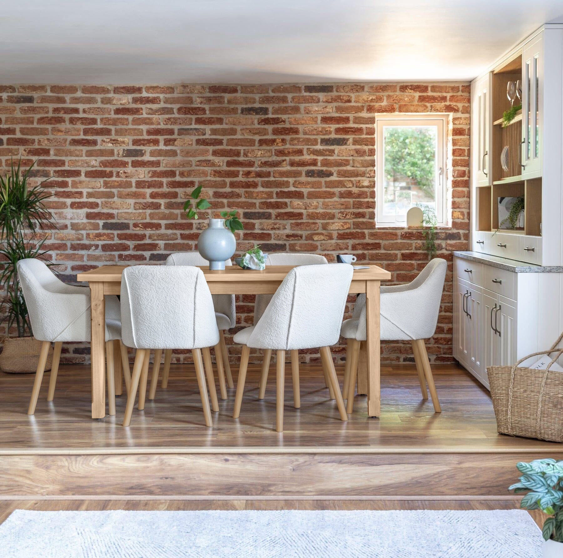 Ella 160cm Pale Oak Dining Table Set - 6 Seater - 4 Freya Dining Chairs with 2 Freya Armchairs - Oat Boucle with Pale Oak Legs - Laura James