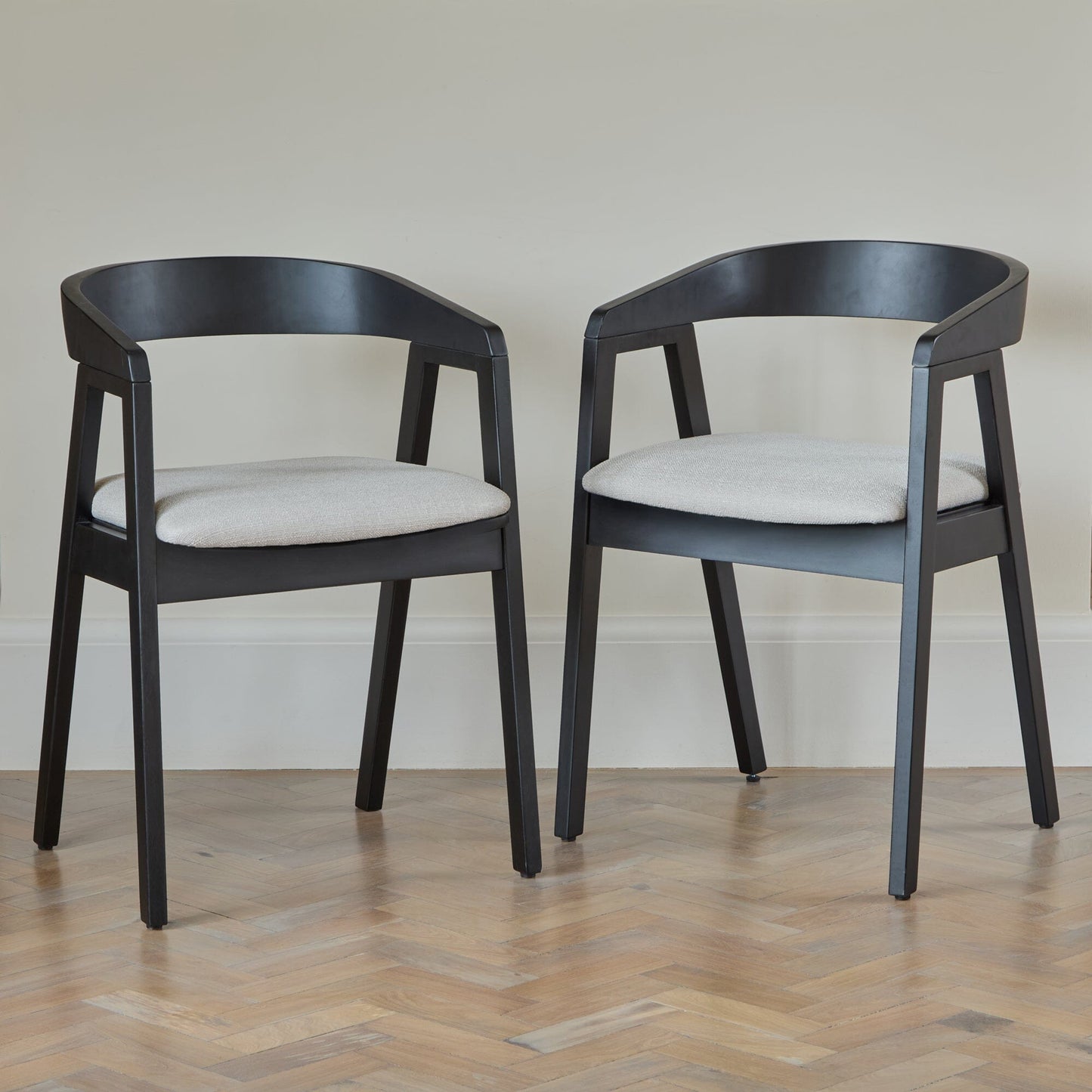 Ella_Carver_Dining_Chairs_Set_of_2_Black_Oak_Fawn_Linen-12 - Laura James