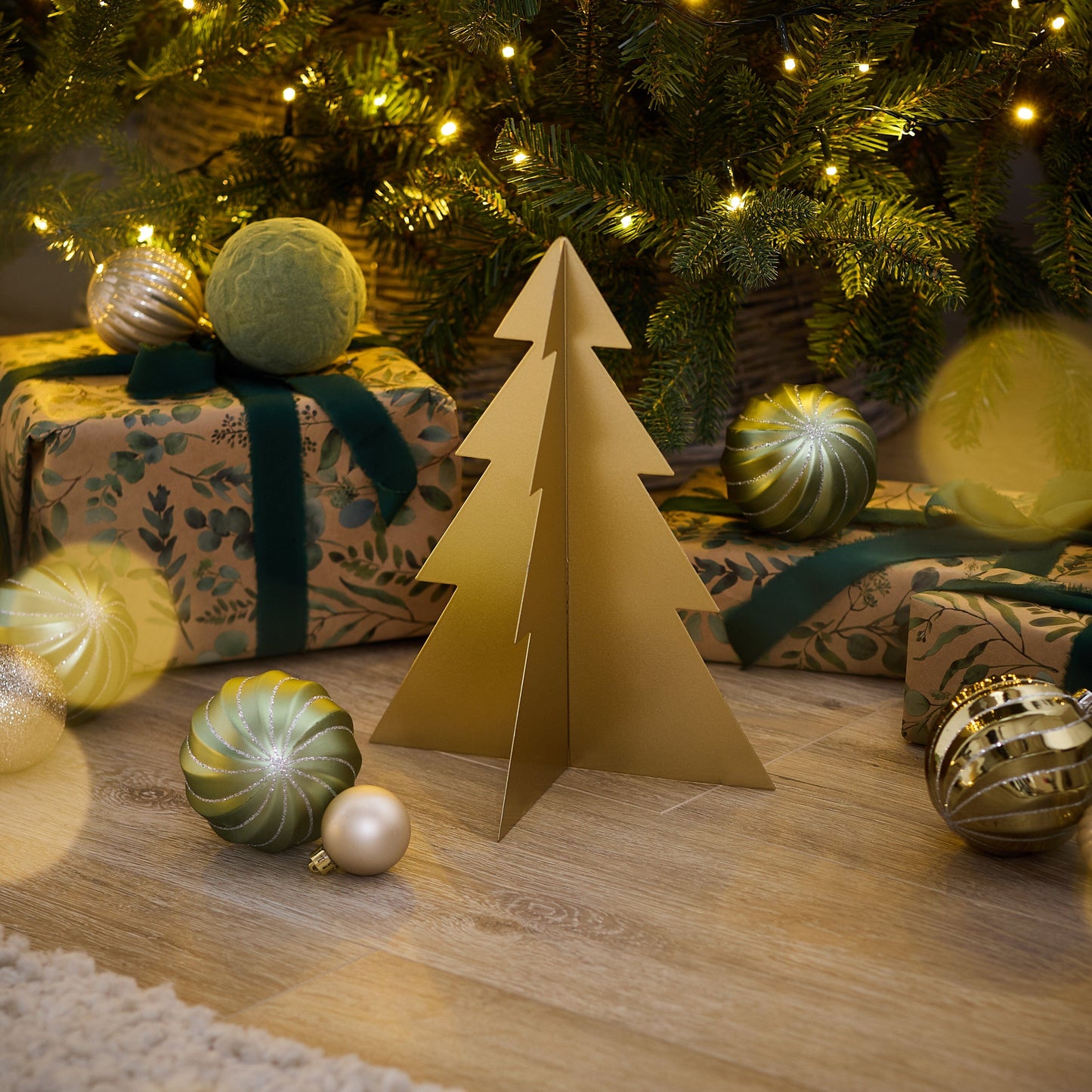 Falun 25cm Metal Tree Ornament - Gold - Laura James