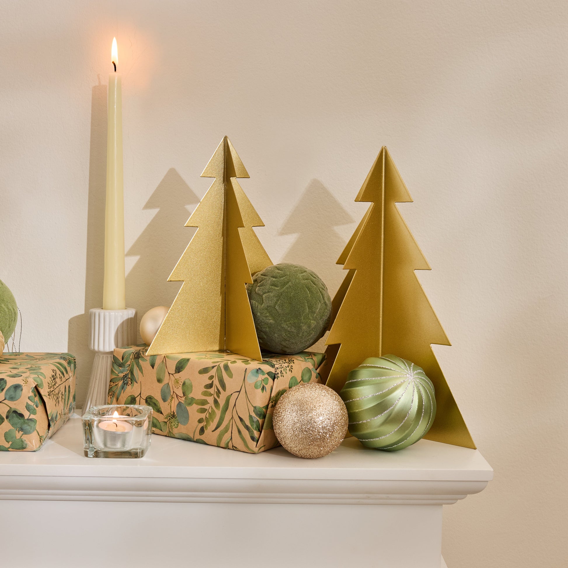 Falun 25cm Metal Tree Ornament - Gold - Laura James