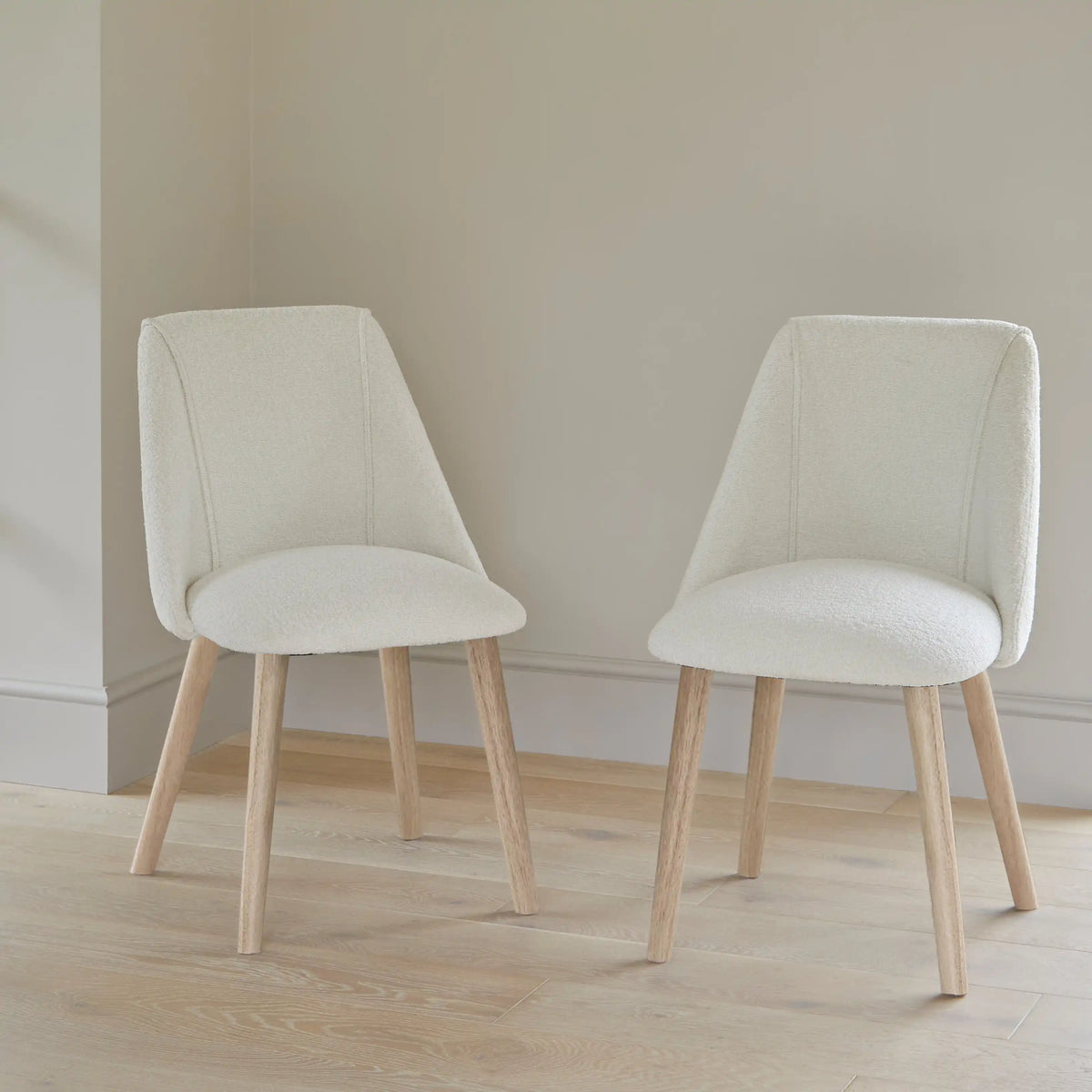 Amelia Whitewash wooden Dining Table Set - 6 Seater - Freya Boucle ...