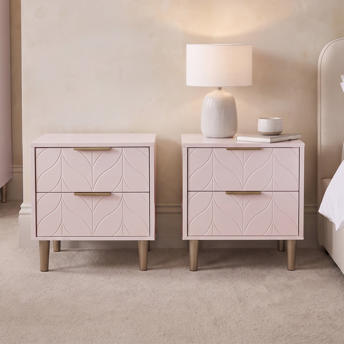 Gloria 4 Piece Bedroom Furniture Set - 4 Over 4 Chest of Drawers - Blush Pink