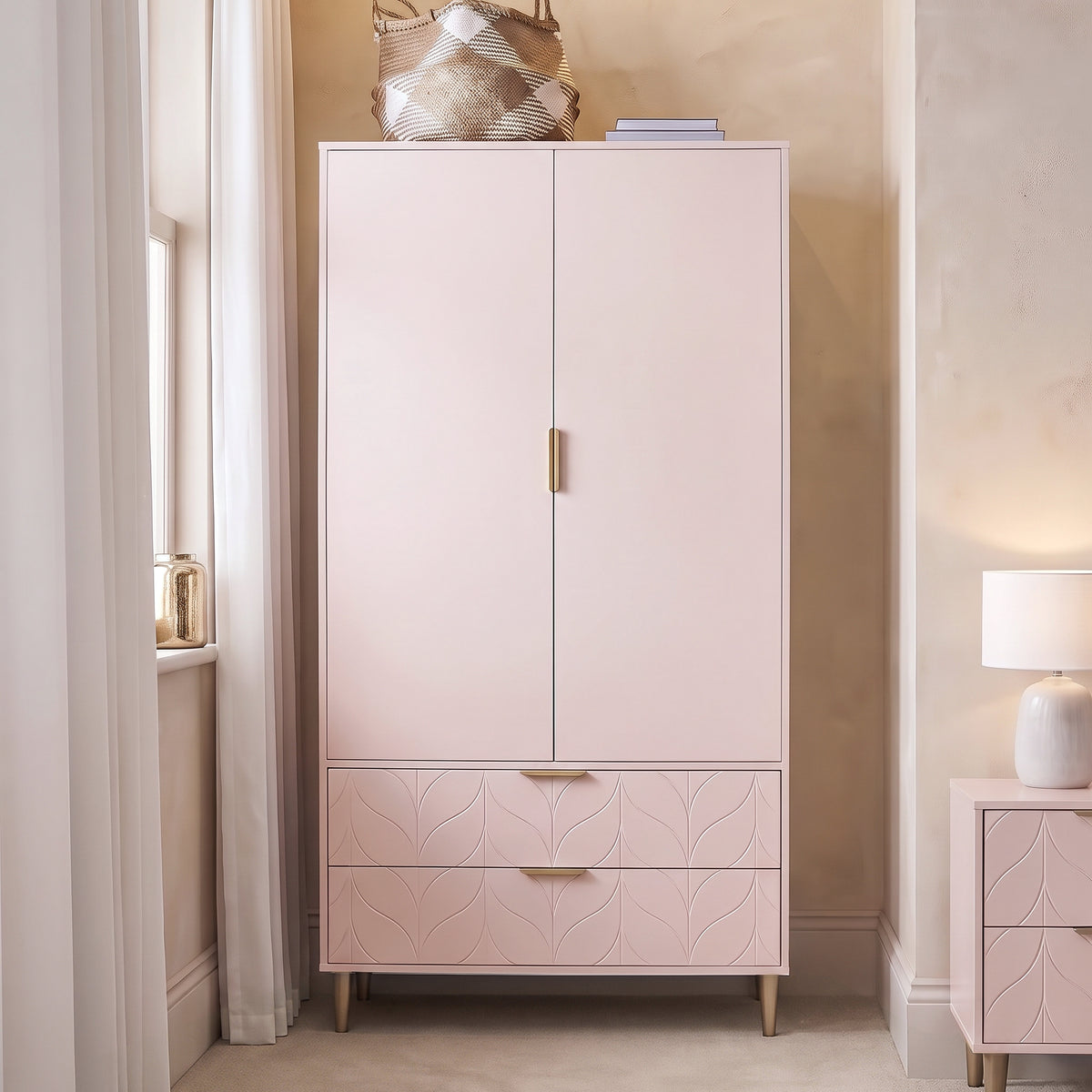 Gloria 4 Piece Bedroom Furniture Set - 4 Over 4 Chest of Drawers - Blush Pink