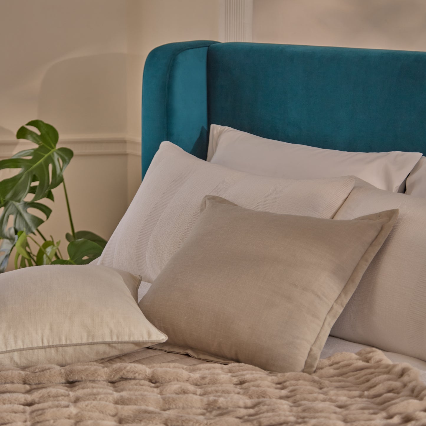 Hannah King Ottoman Bed - Deep Teal - Laura James