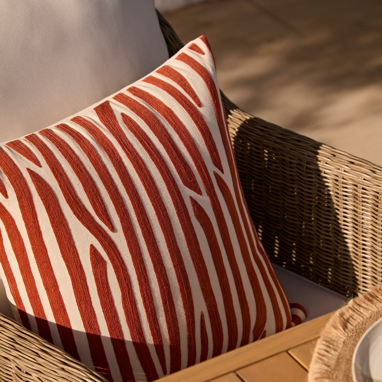 Harlyn 4 Seater Wooden Garden Dining Set with Harlyn Chairs - 160cm - Laura James