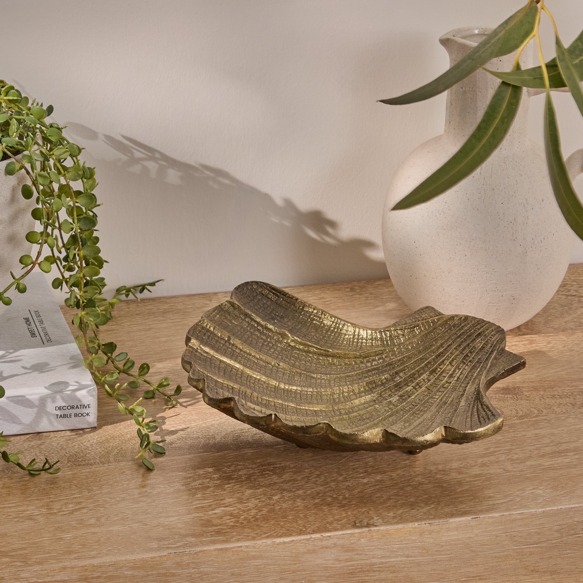 Herne 24cm Metal Shell Dish - Gold - Laura James