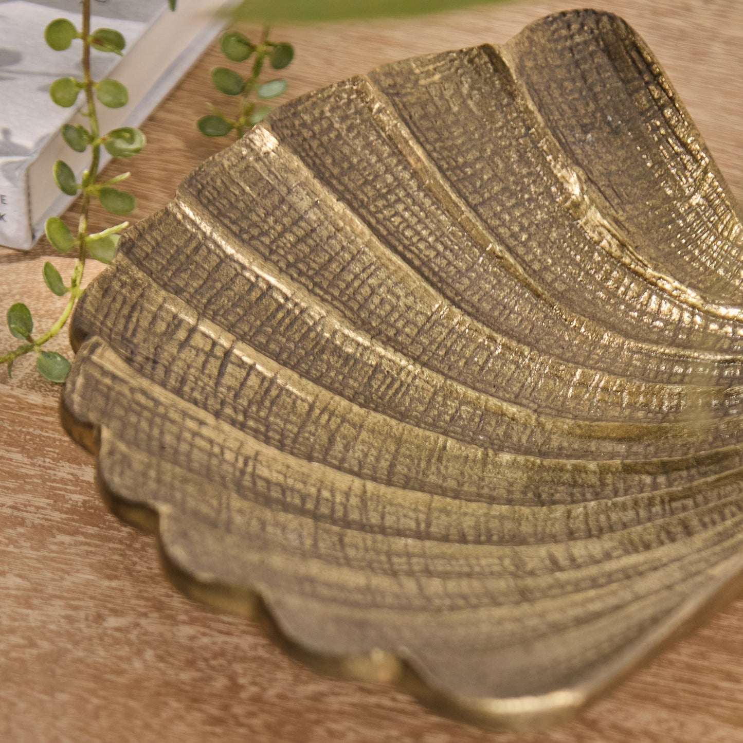 Herne 24cm Metal Shell Dish - Gold - Laura James