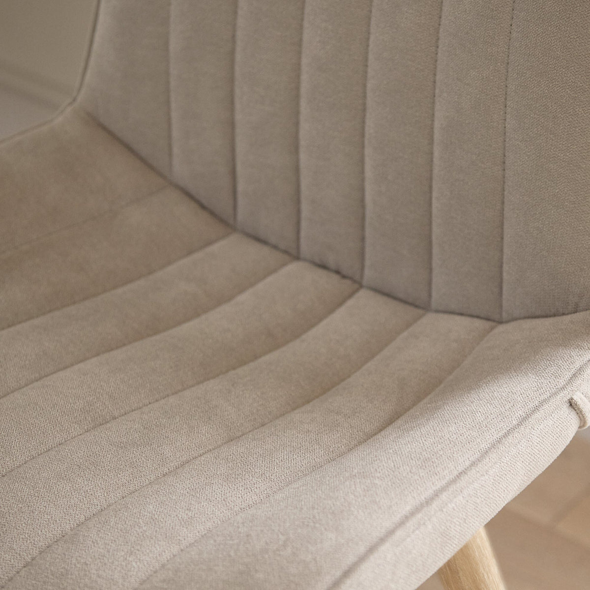 Bella Soft Beige Dining Chair - Set of 2 - Chalked Mango Wood Legs - Laura James 