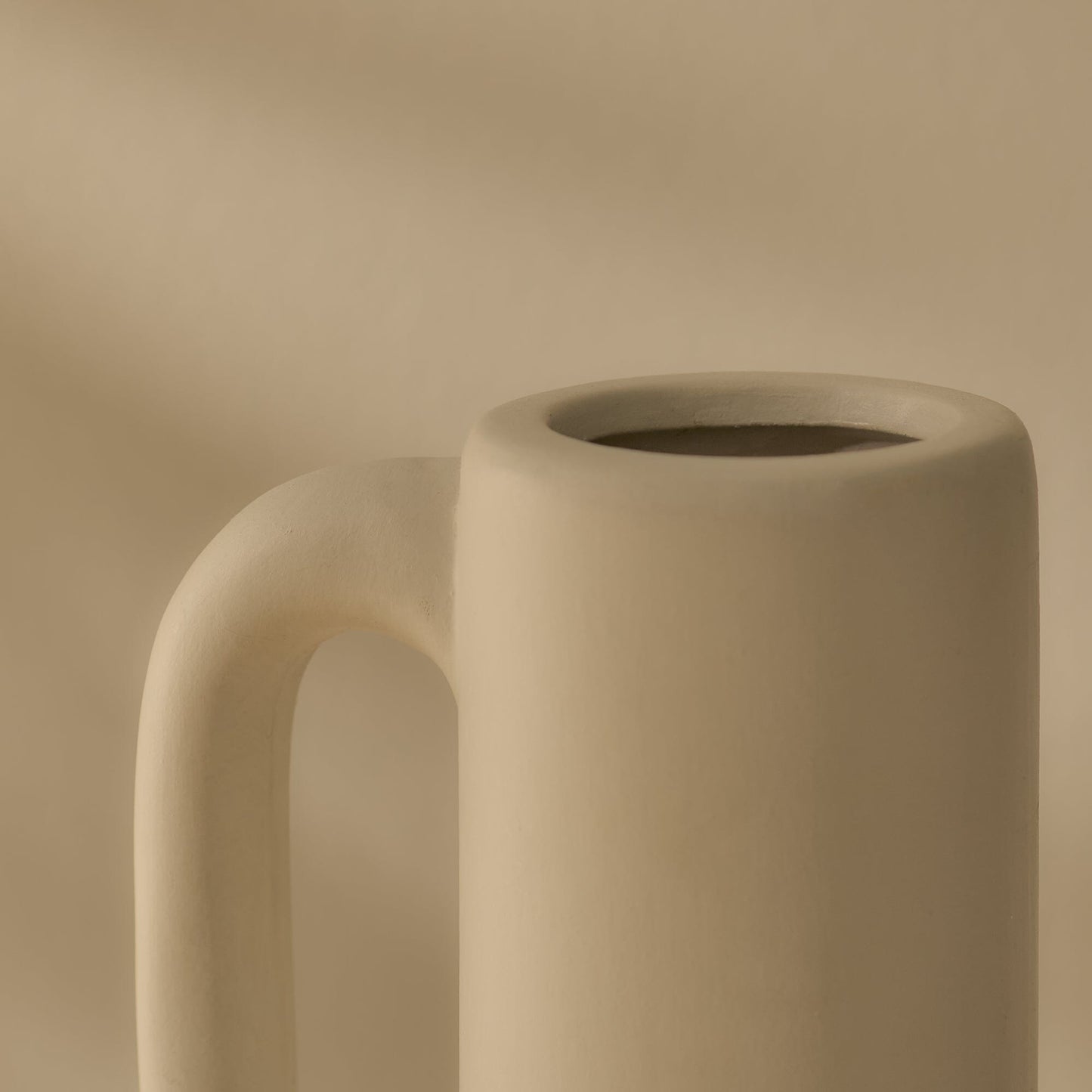 Kalera 30cm Terracotta Jug - White

