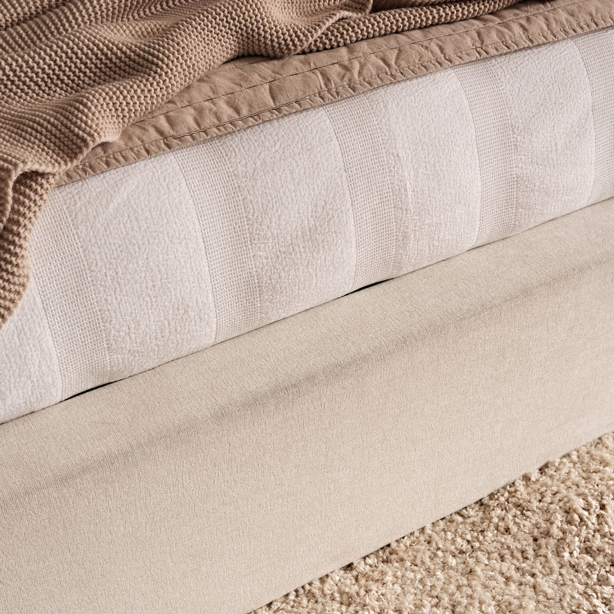 Torin Double Ottoman Bed - Oyster White - Laura James 