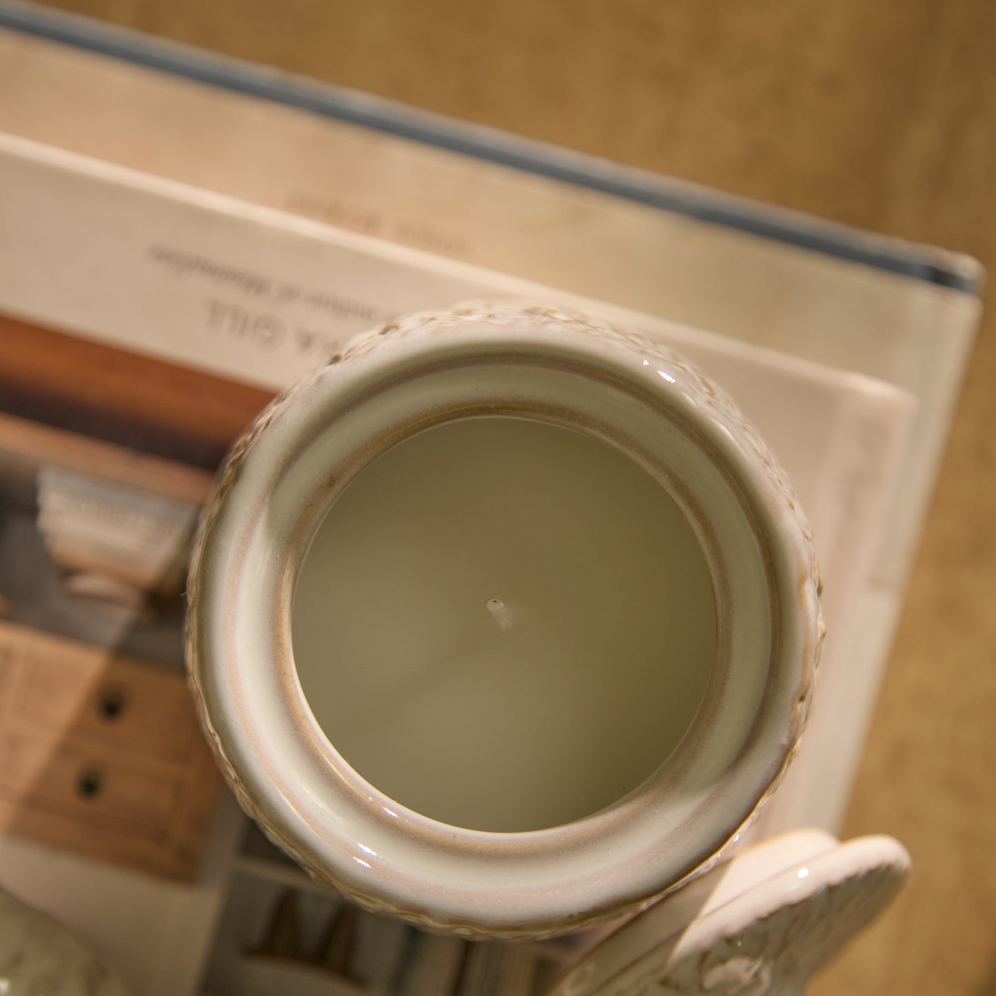 Alderney 10cm Lidded Ceramic Sea Salt and Bergamot Candle - Whitewash - Laura James 