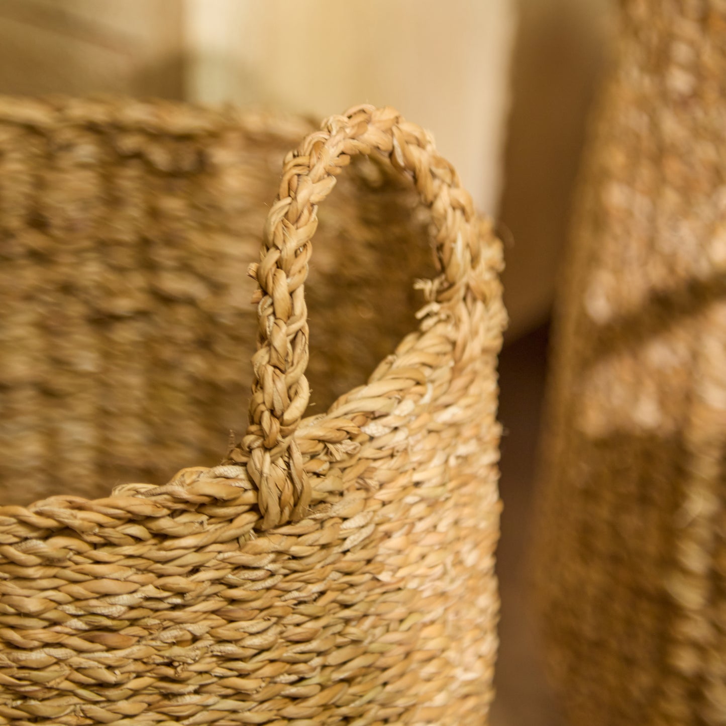 Asika 30cm Round Typha Basket - Natural - Laura James 