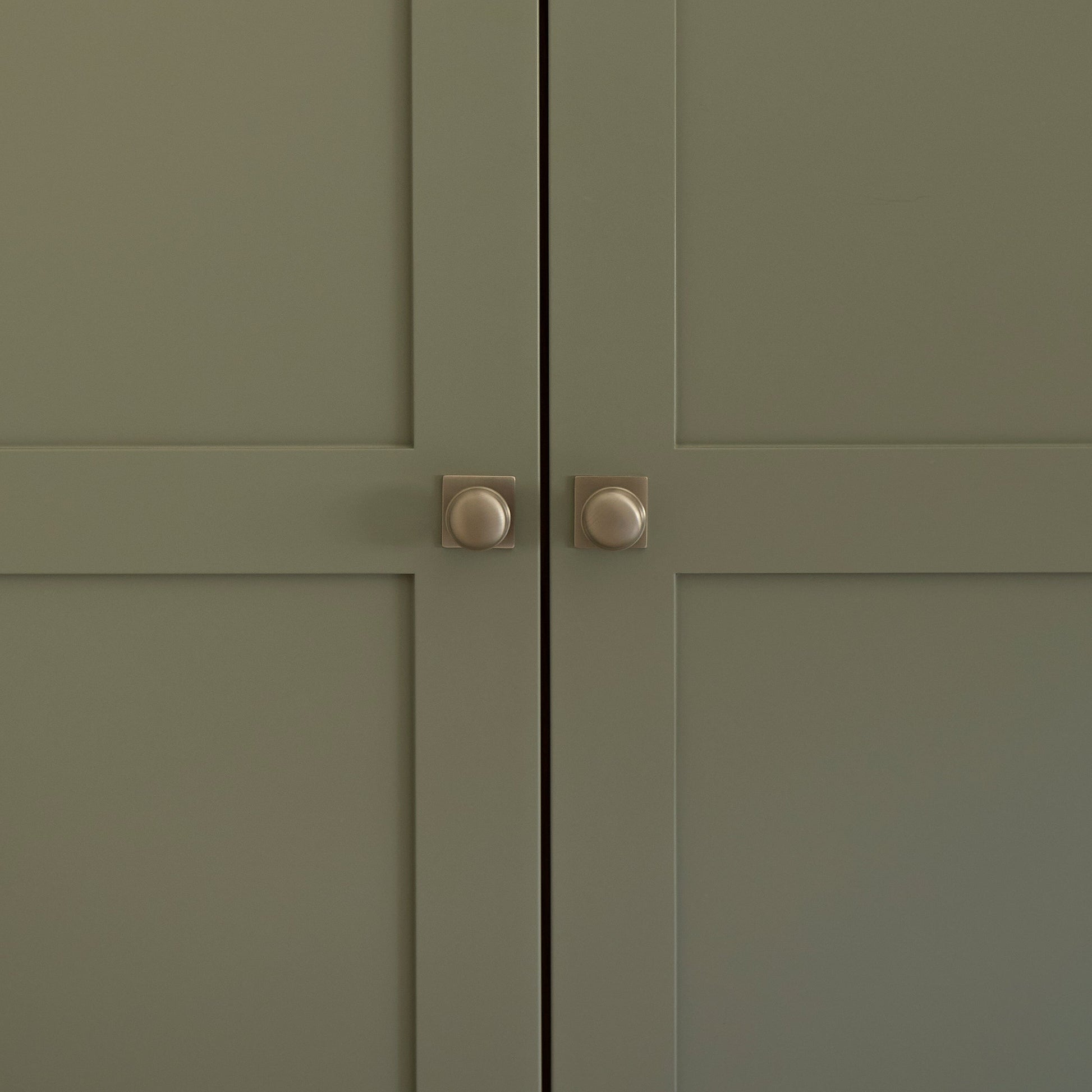 Bespoke Wardrobe - Laura James 