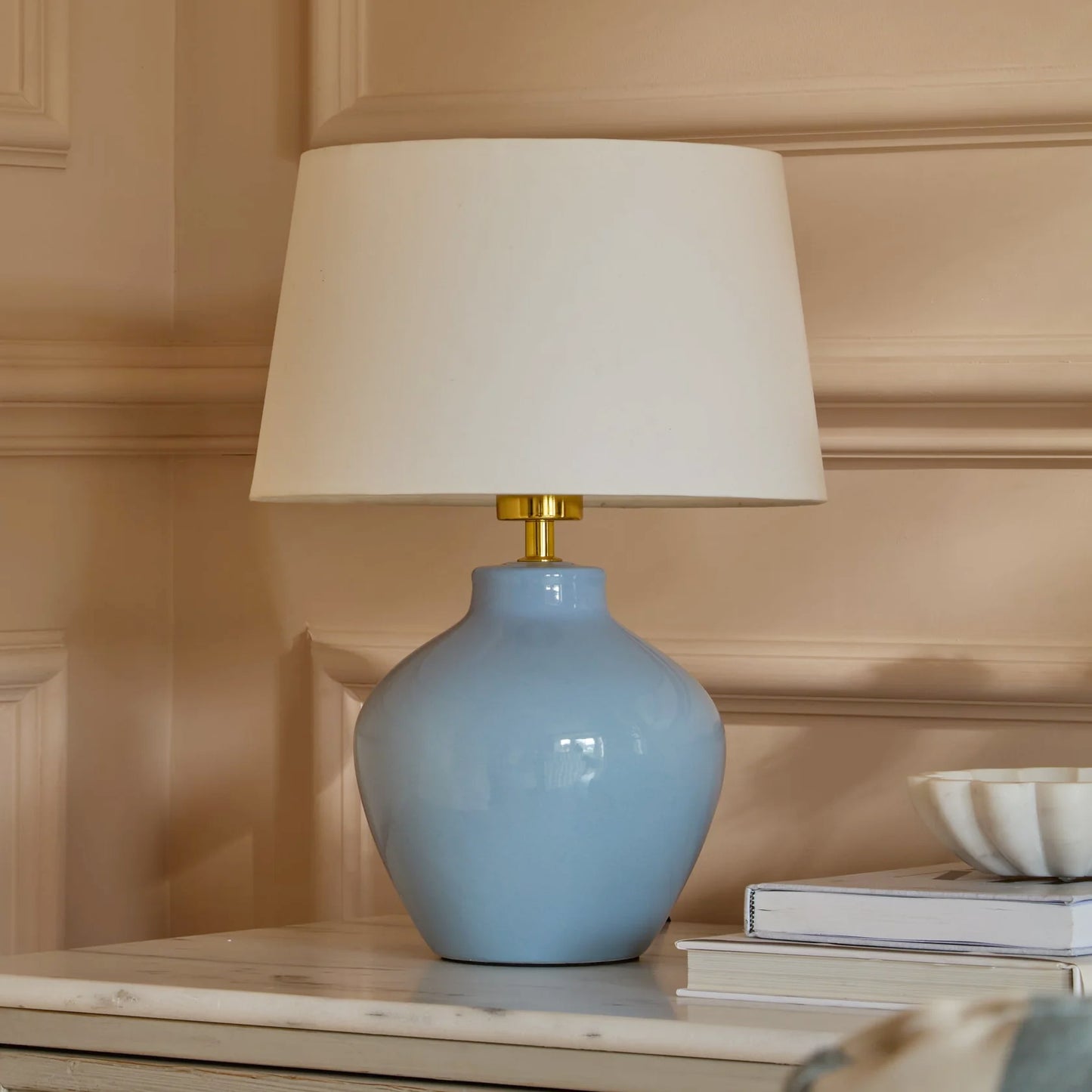 Launton 27cm Ceramic Lamp Base & Coningsby White Lampshade - 30cm - Laura James 