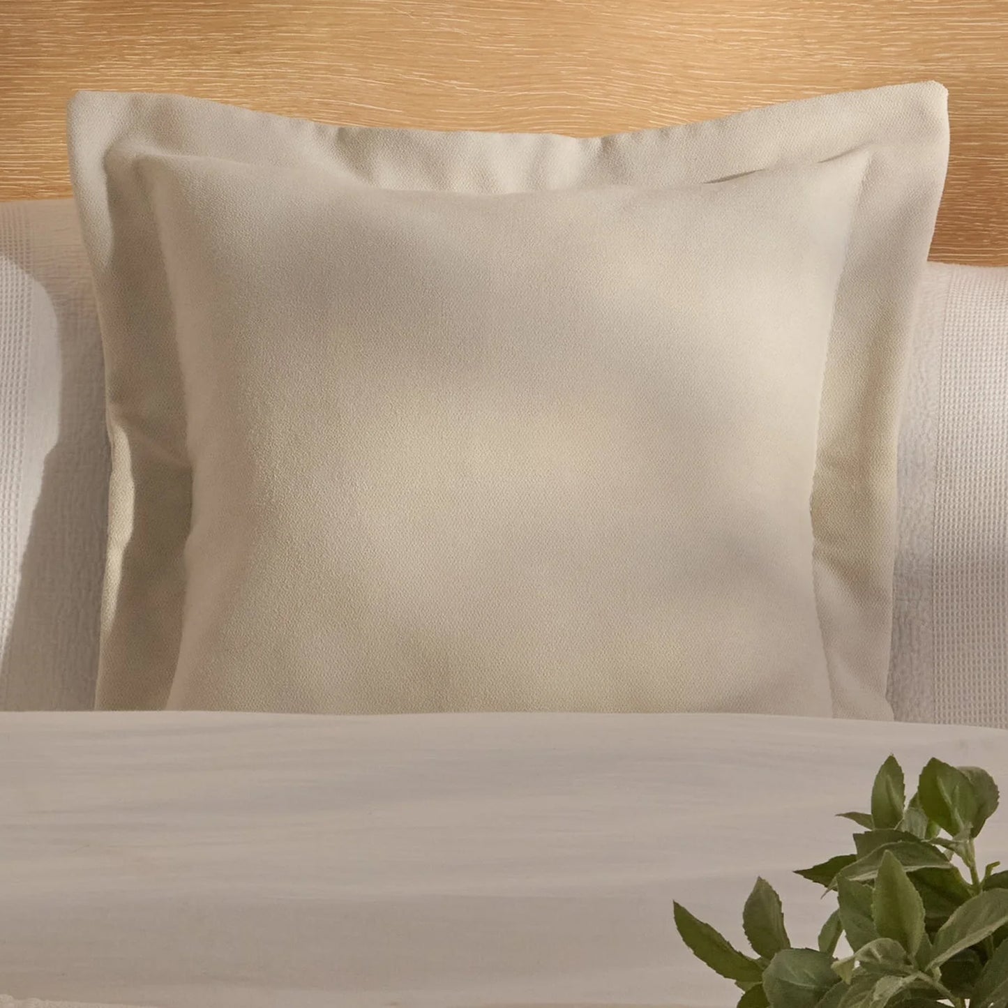 Ludney 50x50cm Cushion Cover - Ivory - Laura James 