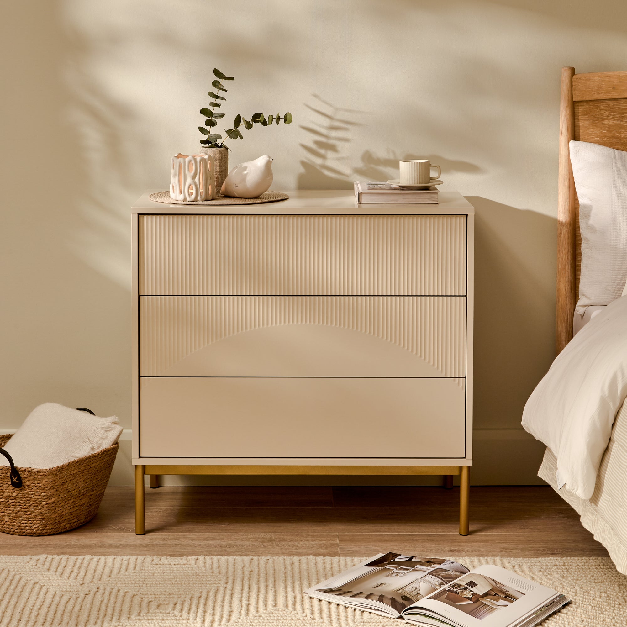 draw drawers バックオープンTシャツ ベージュ Luella 80cm 3 Drawer Fluted Chest of Drawers Driftwood | Laura James