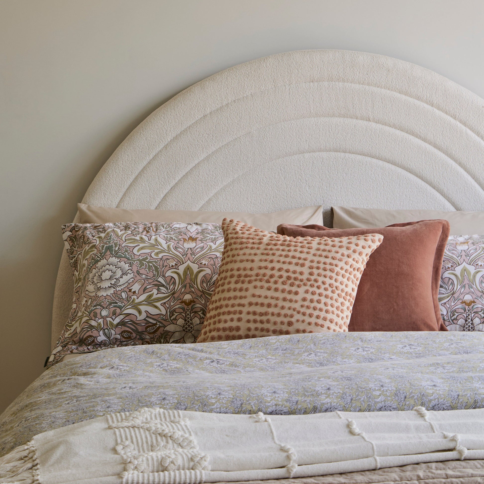 Mimi Double Ottoman Bed - Chalk White Boucle -Laura James 