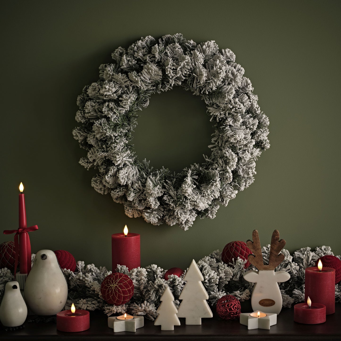 Norrbo 50cm Frosted Christmas Wreath - Laura James 