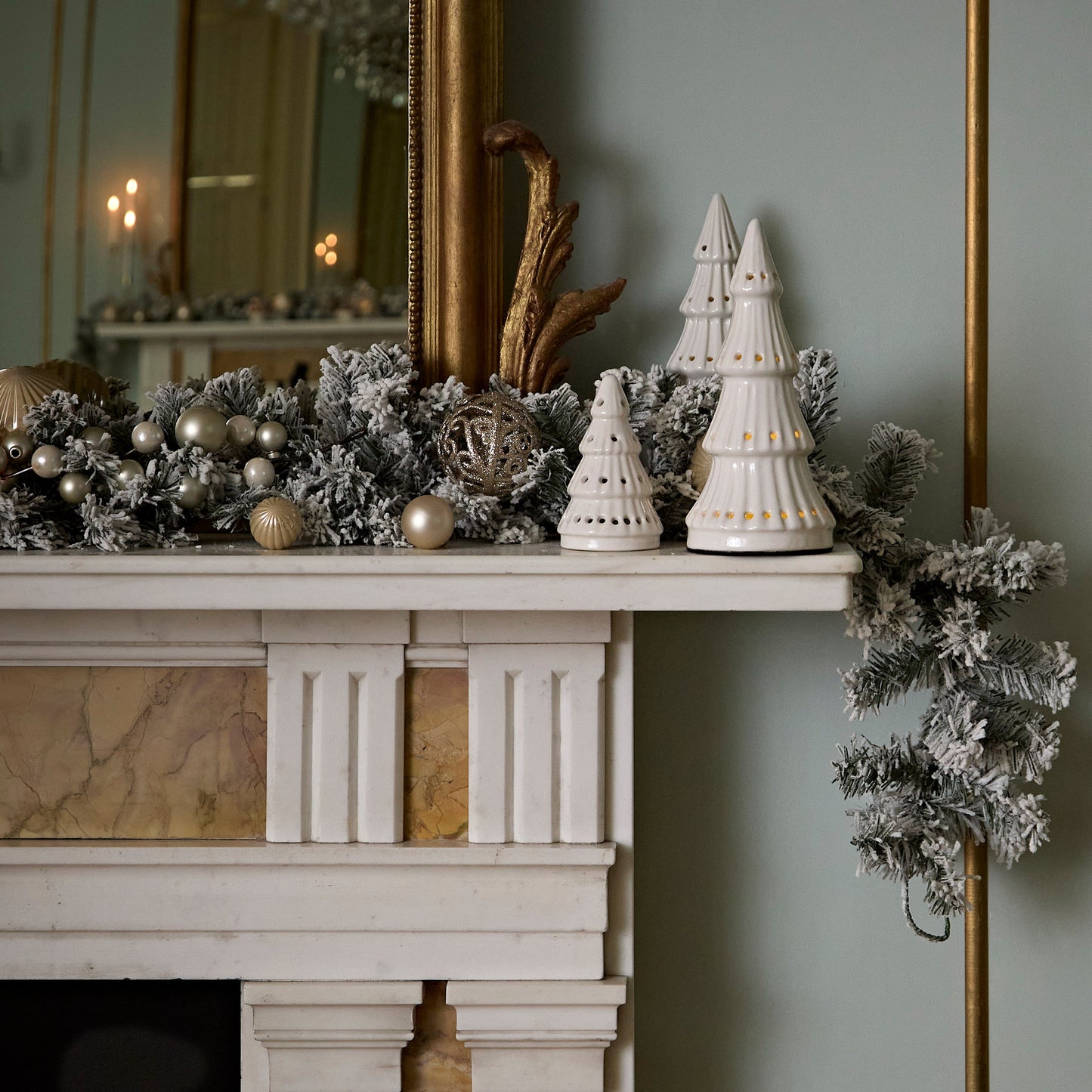 Norrbo 270cm Frosted Christmas Garland - Laura James 