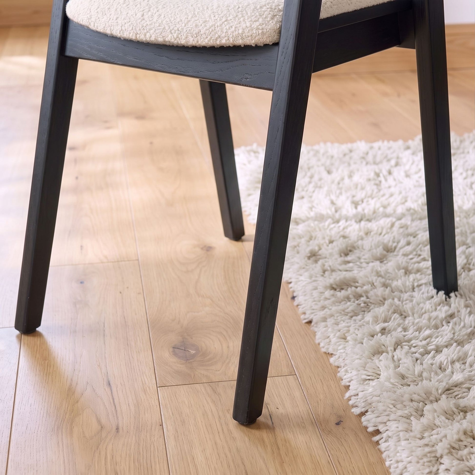Olivia 160-240cm Black Oak Dining Table Set - 8 Seater - Ella Off White Boucle Dining Chairs - Black Oak Legs - Laura James 