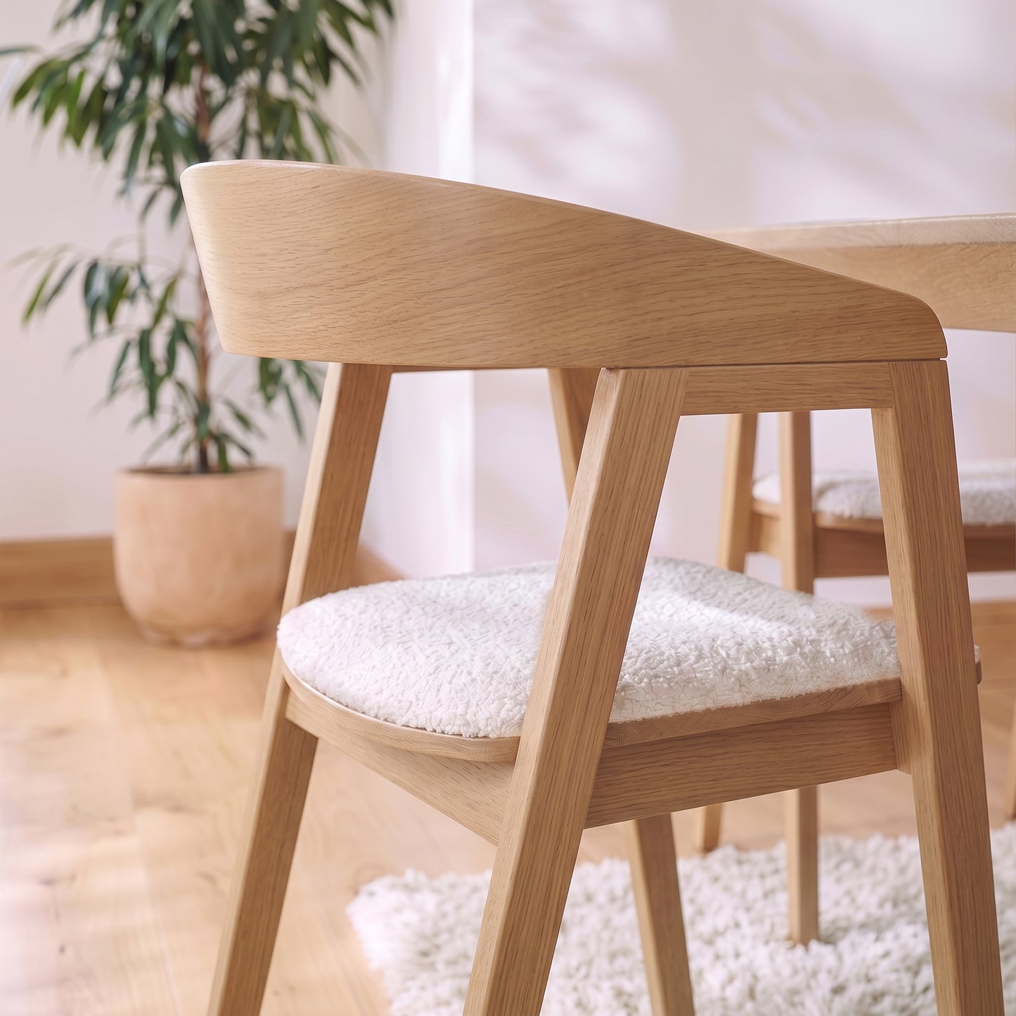 Olivia 160-240cm Pale Oak Dining Table Set - 8 Seater - Ella Off White Boucle Dining Chairs - Pale Oak Legs - Laura James 