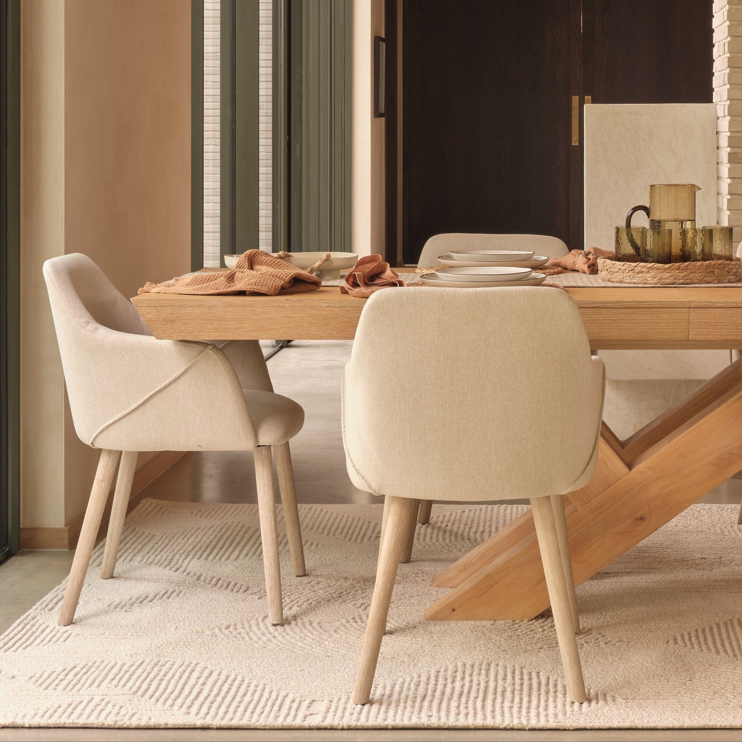 Olivia 160-240cm Pale Oak Dining Table Set - 6 Seater - Freya Sand Dining Armchairs - Pale Oak Legs