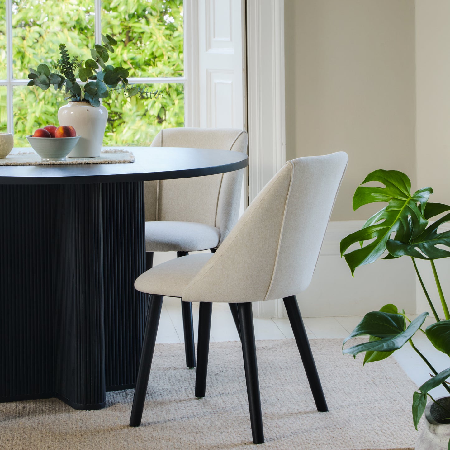 Orla 120cm Jet Black Mango Wood Round Dining Table Set - 4 Seater - Freya Sand Dining Chair - Black Legs