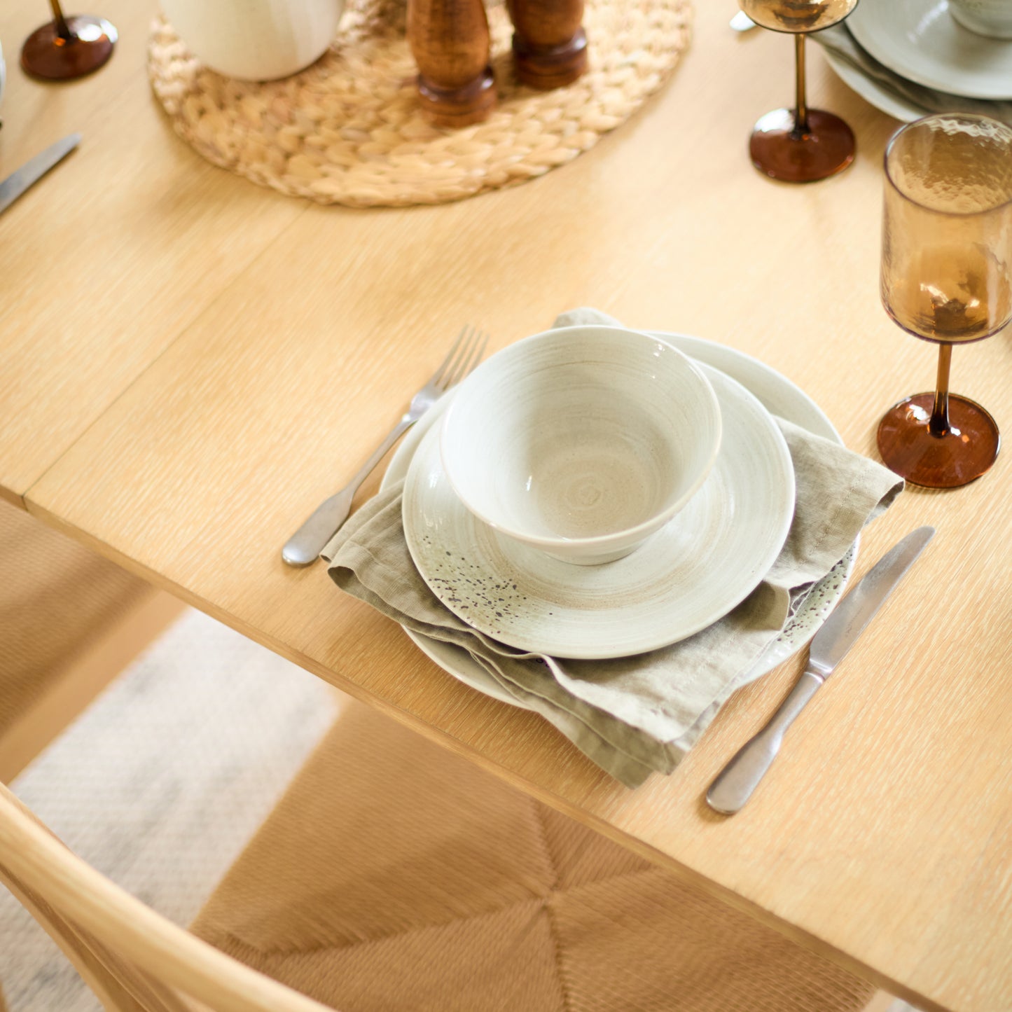 Paul 160-220cm Whitewash Oak Extending Dining Table Set - 6 Seater - Tilly Wood String Dining Bench - Laura James