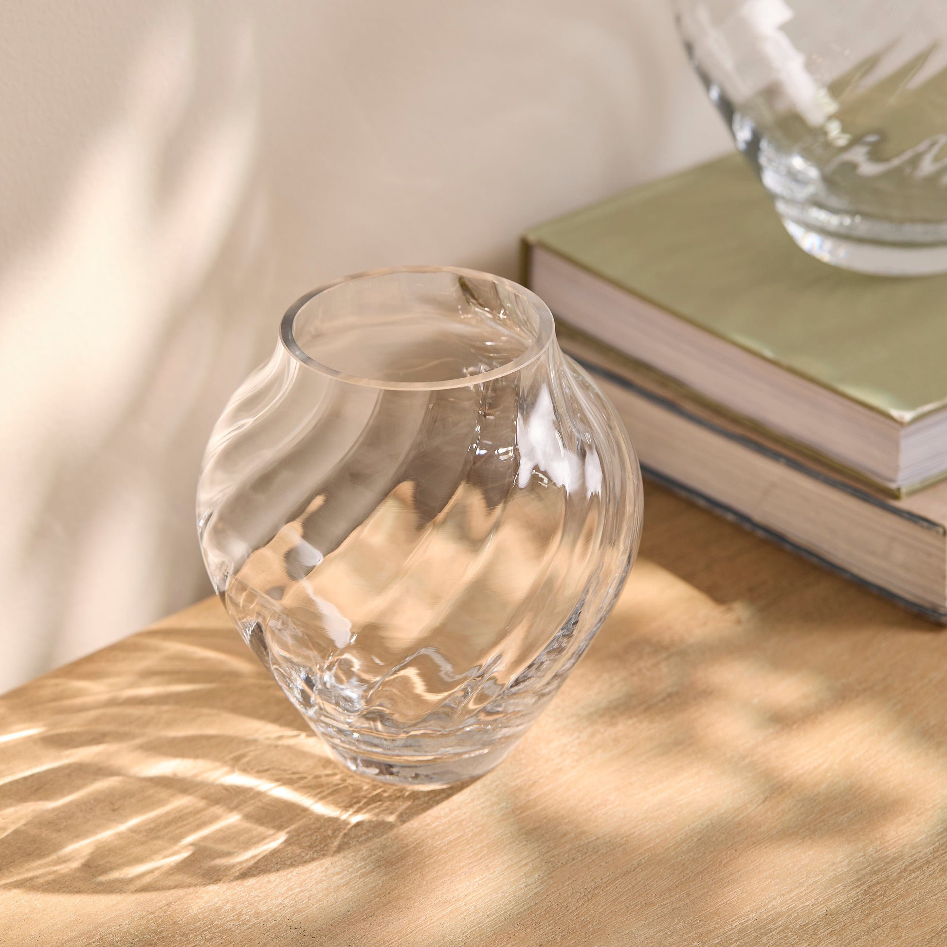 Rimini_16cm_Glass_Vase_Clear-1 - Laura James