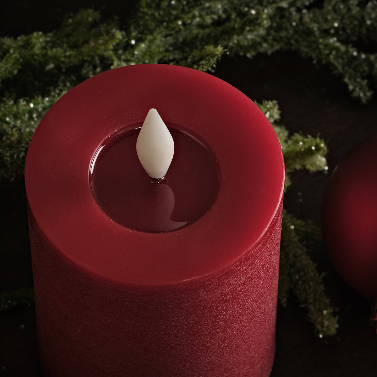 Samsta Battery Pillar Candles - Set of 3 - Christmas Red